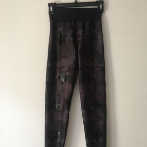 Ultracor Camo Leggings with Star detail